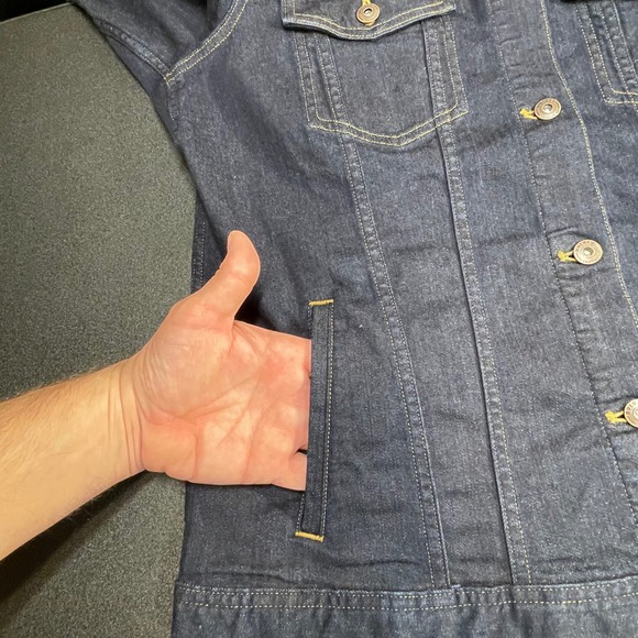 Duluth Trading Co Womens Dark Wash Stretch Denim Trucker Jacket Size Large 85819 - Picture 3 of 9